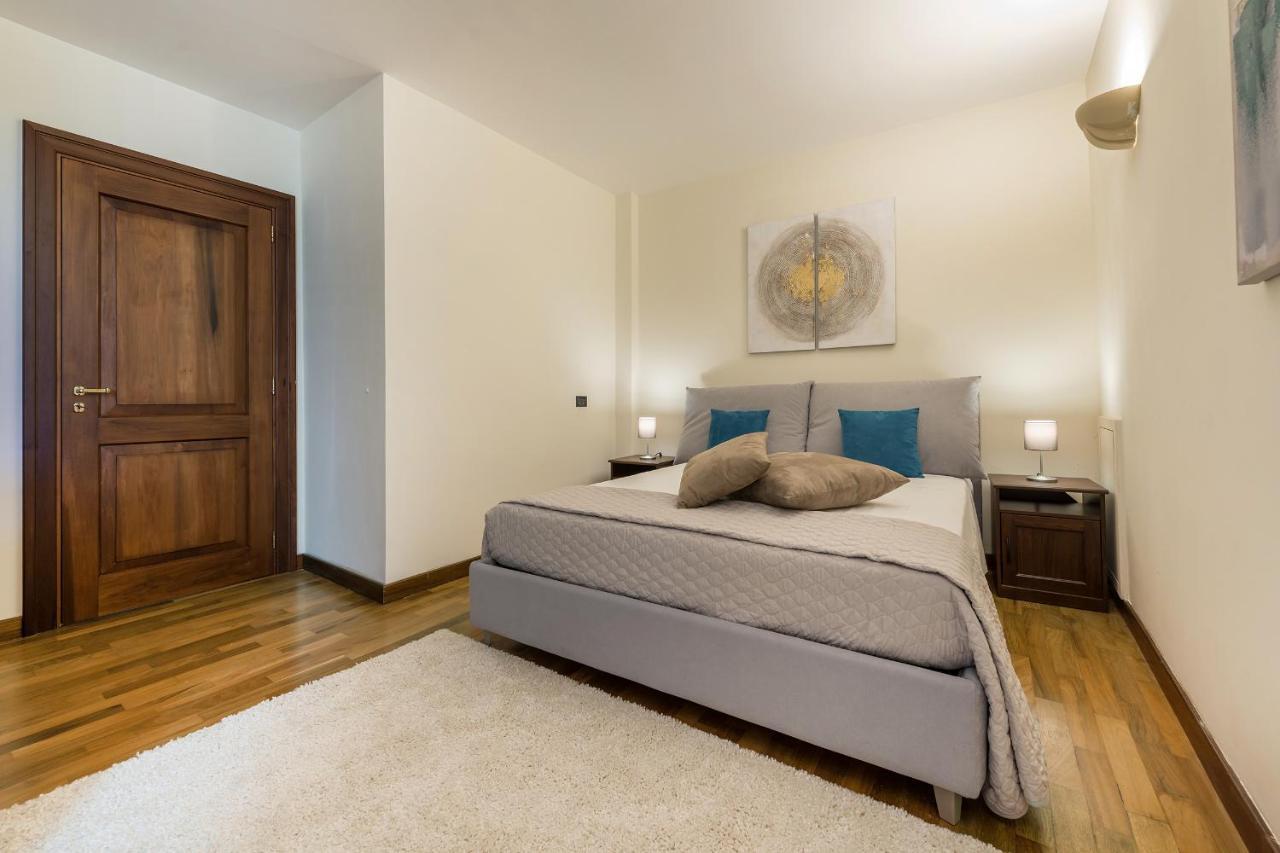 Goodstay Palazzo Marini Suite Lecce Exterior foto