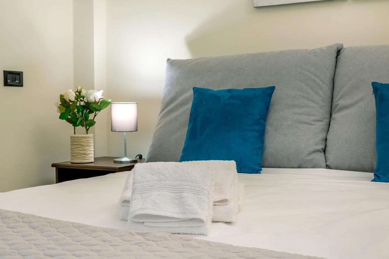 Goodstay Palazzo Marini Suite Lecce Exterior foto